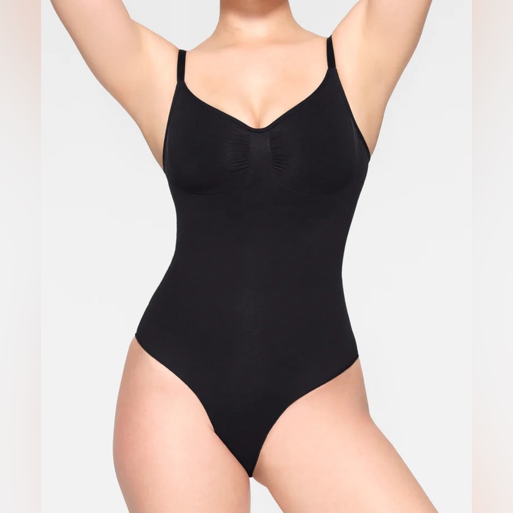 SKIMS Sculpting Bodysuit Brief black / onyx size 2XL/3XL